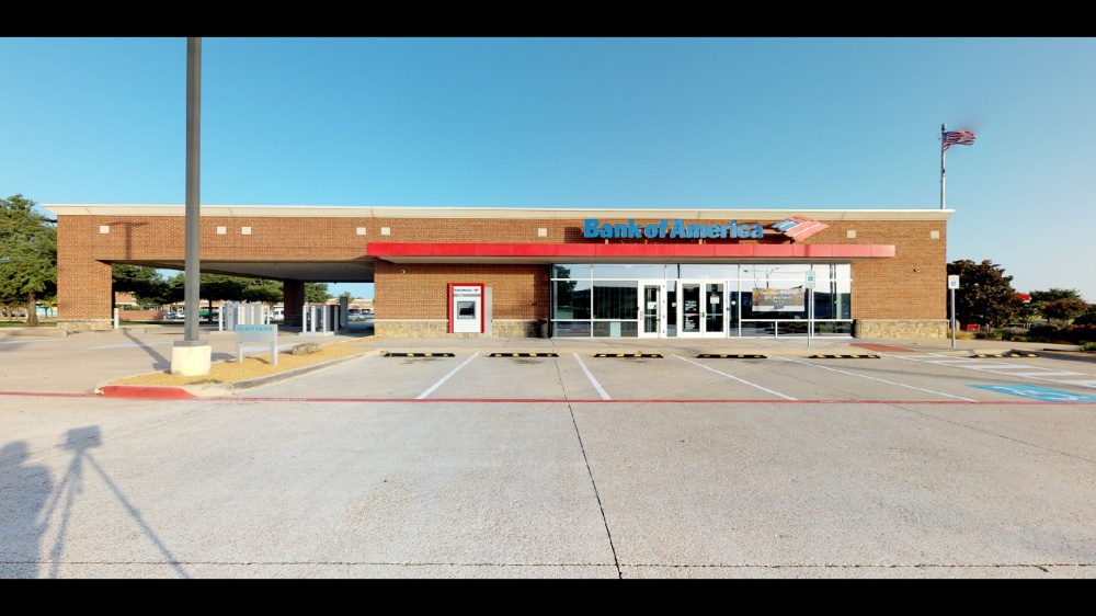 Bank of America (with Drive-thru ATM) 01