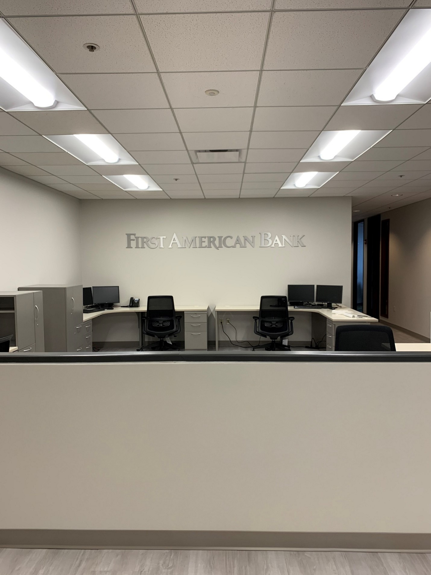 First American Bank Commercial Lending and Wealth Management 01
