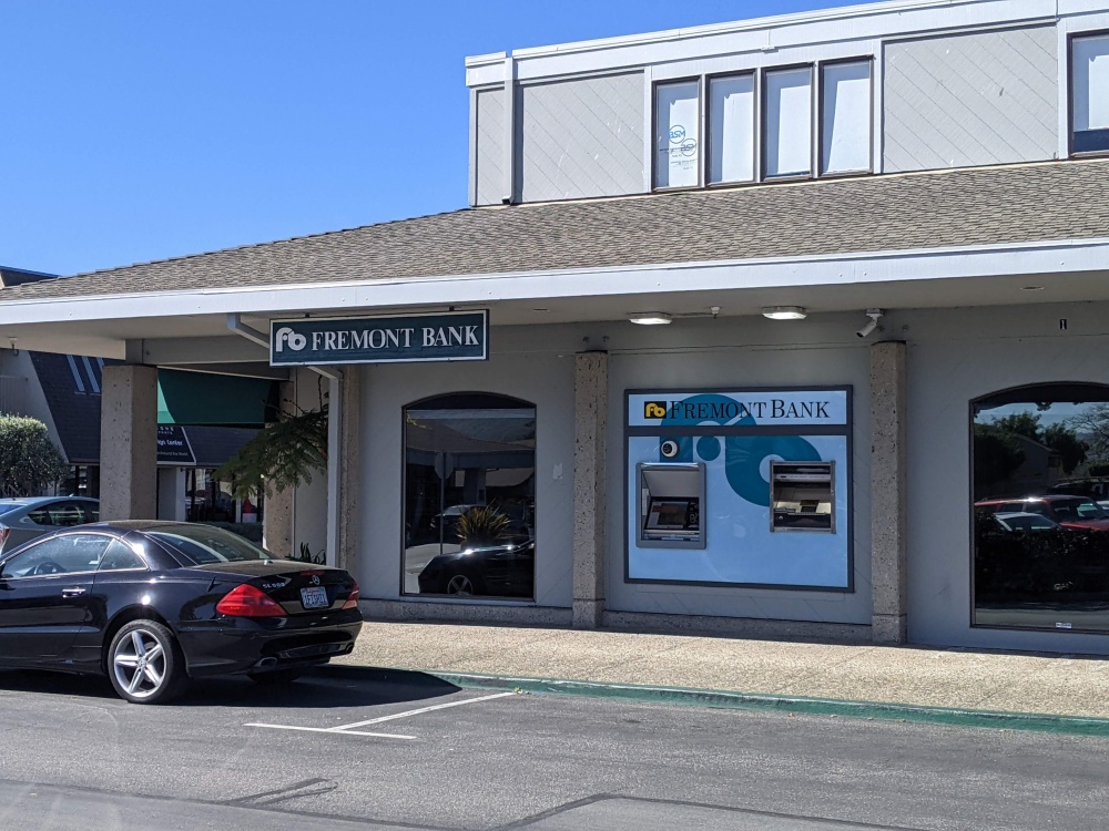 Fremont Bank 01