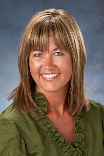 Ent - Stephanie Dombrowski - Mortgage Loan Officer 01