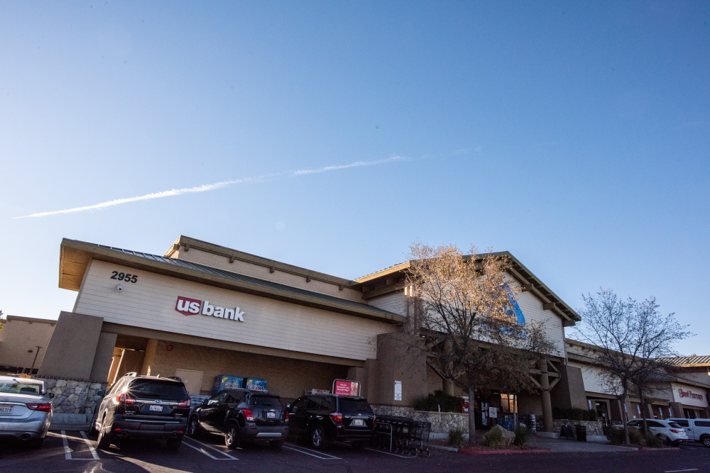 U.S. Bank Branch 01