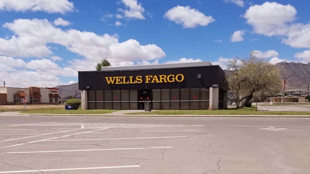 Wells Fargo Bank 01
