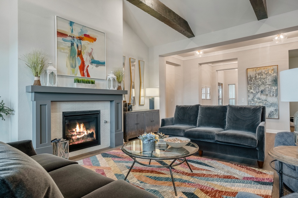 Castlewood Trails - Ideal Homes & Neighborhoods 01