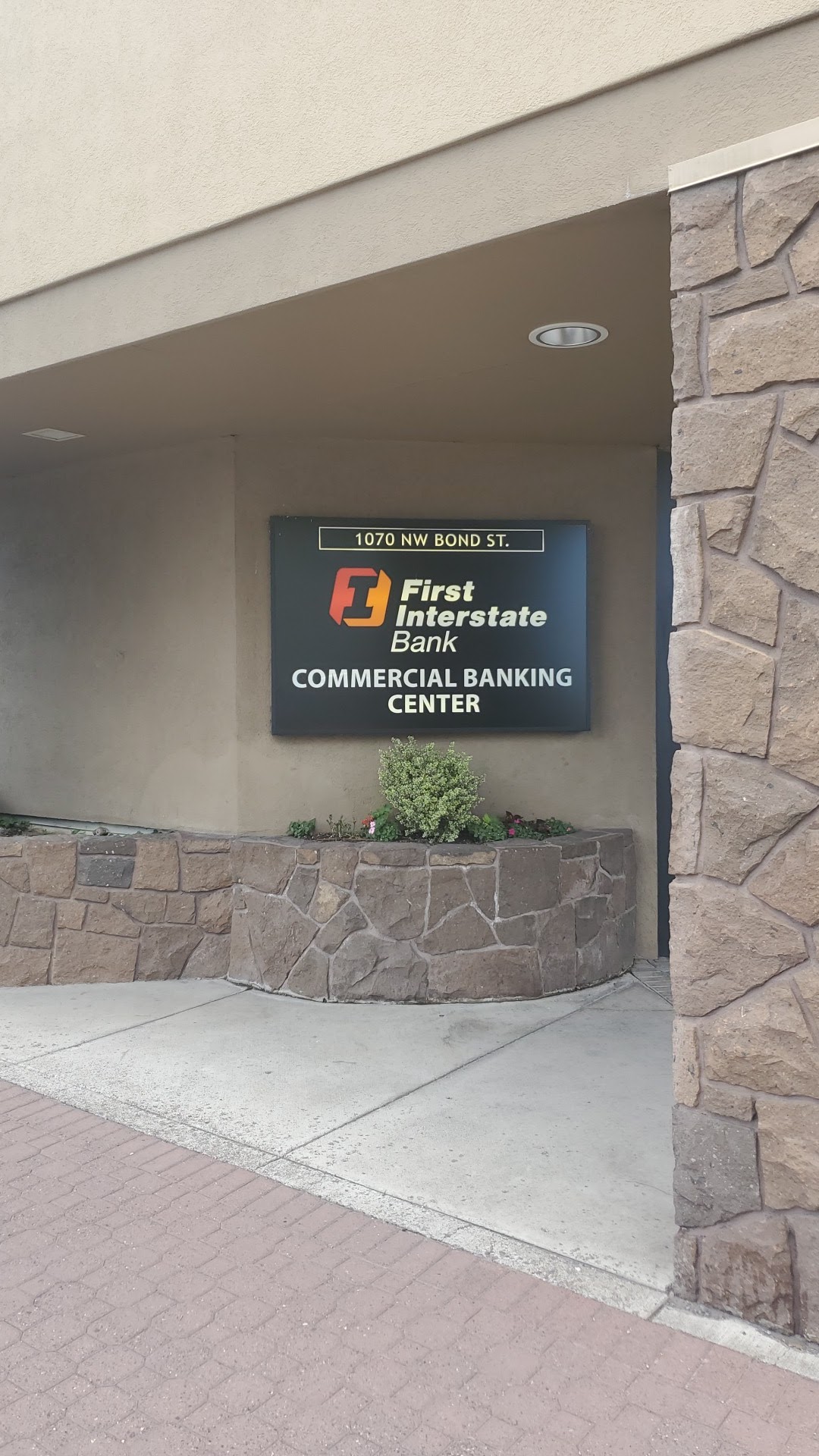 First Interstate Bank 01