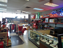 7th Street Pawn Shop 02