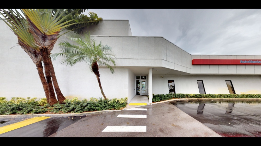 Bank of America (with Drive-thru ATM) 01