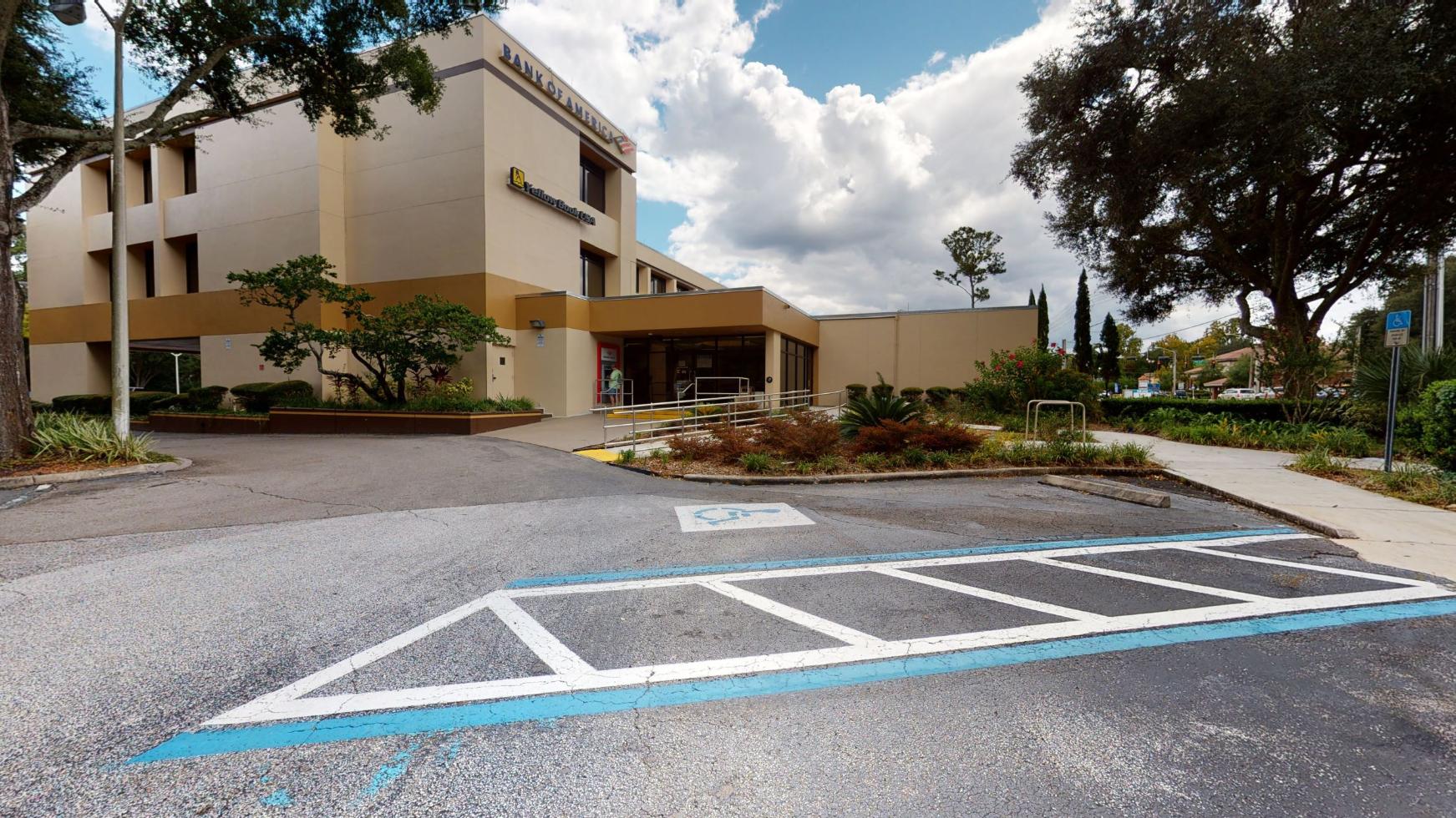 Bank of America (with Drive-thru ATM) 01