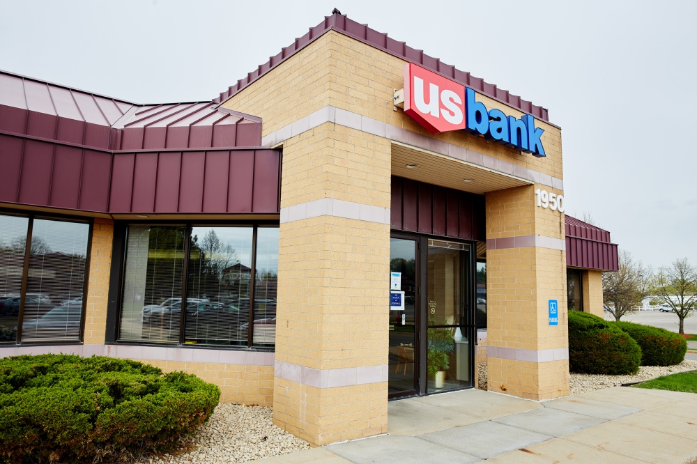 U.S. Bank Branch 01