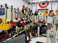 39th Street Pawn 04