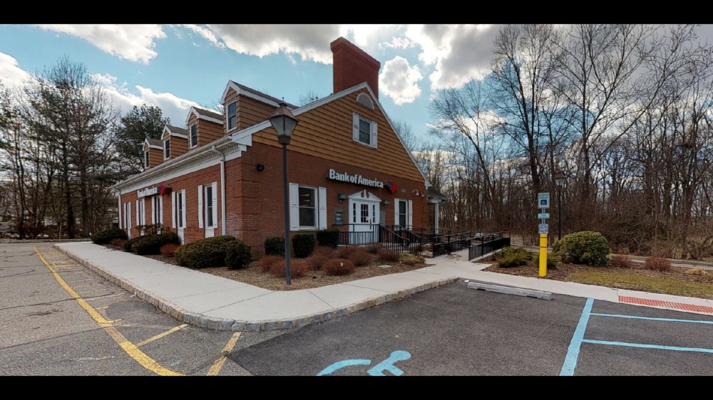 Bank of America (with Drive-thru ATM) 01