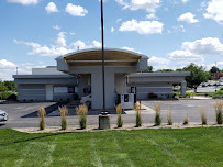 UMB Bank (with drive-thru services) 01