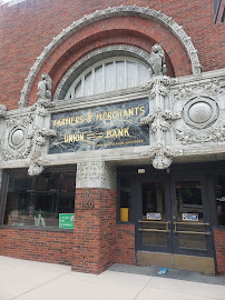Farmers & Merchants Union Bank 01