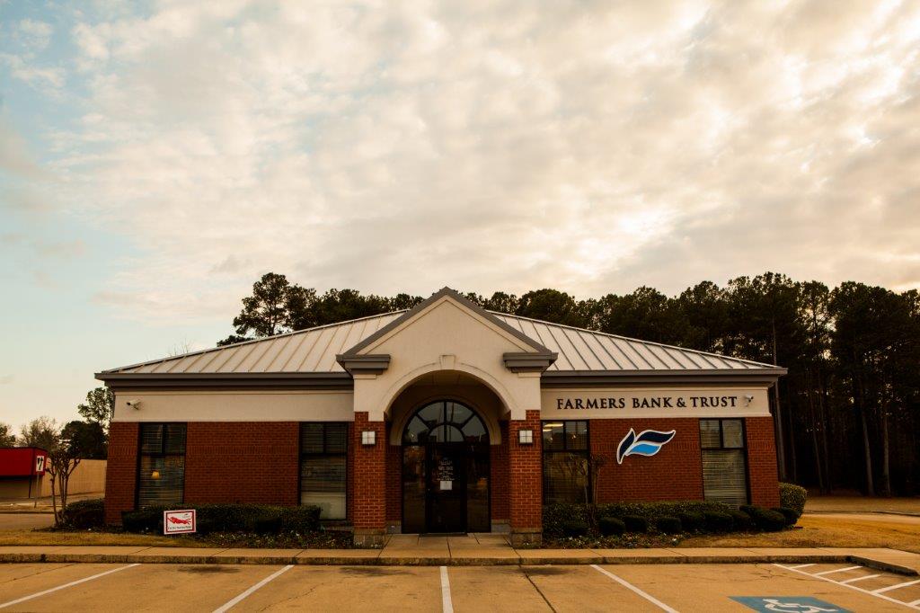 Farmers Bank & Trust 01