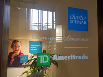 Charles Schwab 02
