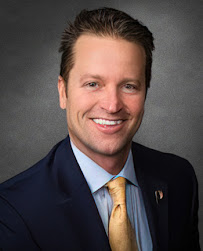 Larry Cadenhead at CrossCountry Mortgage, LLC 02