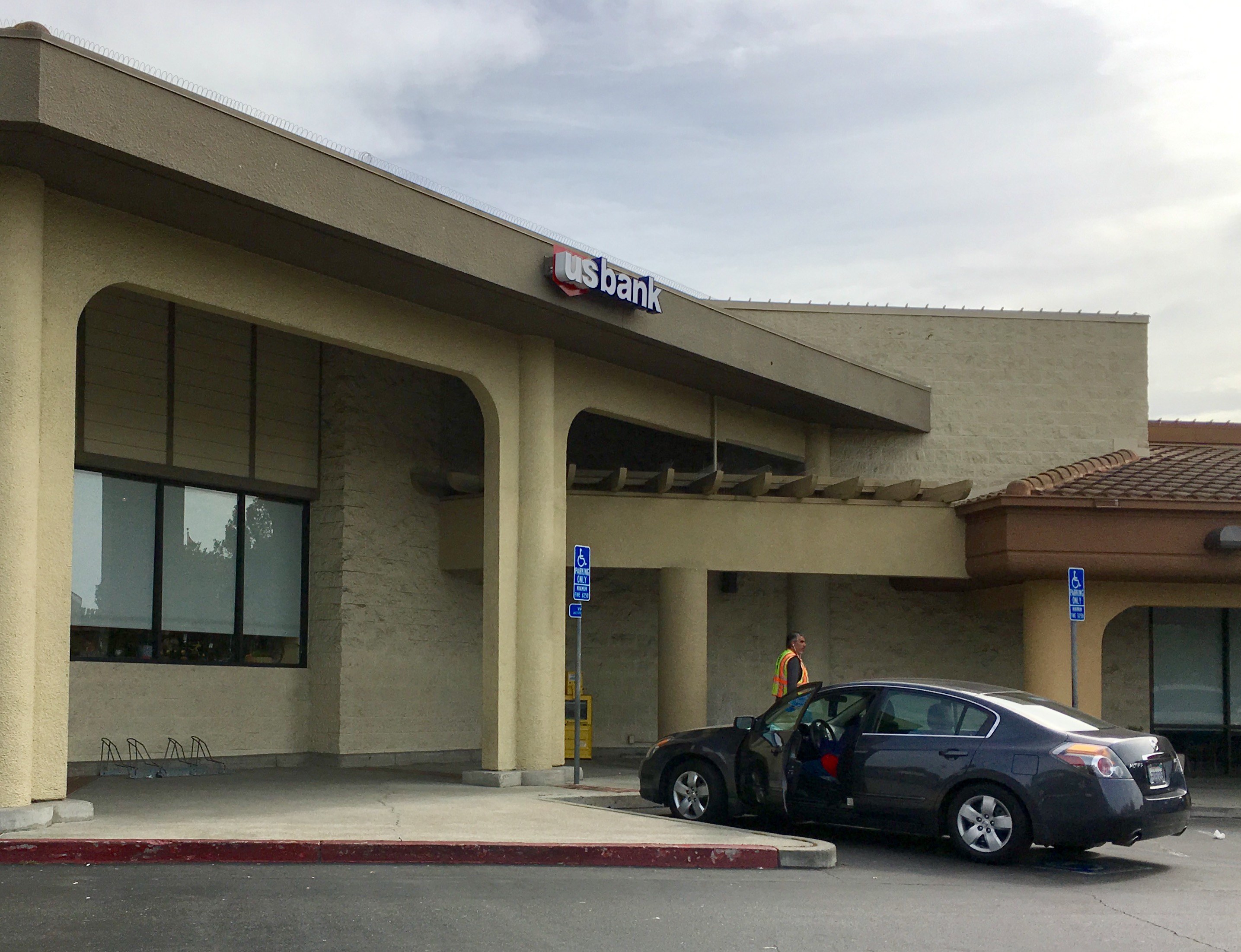 U.S. Bank Branch 01
