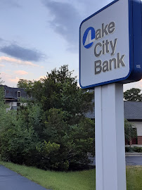 Lake City Bank 02