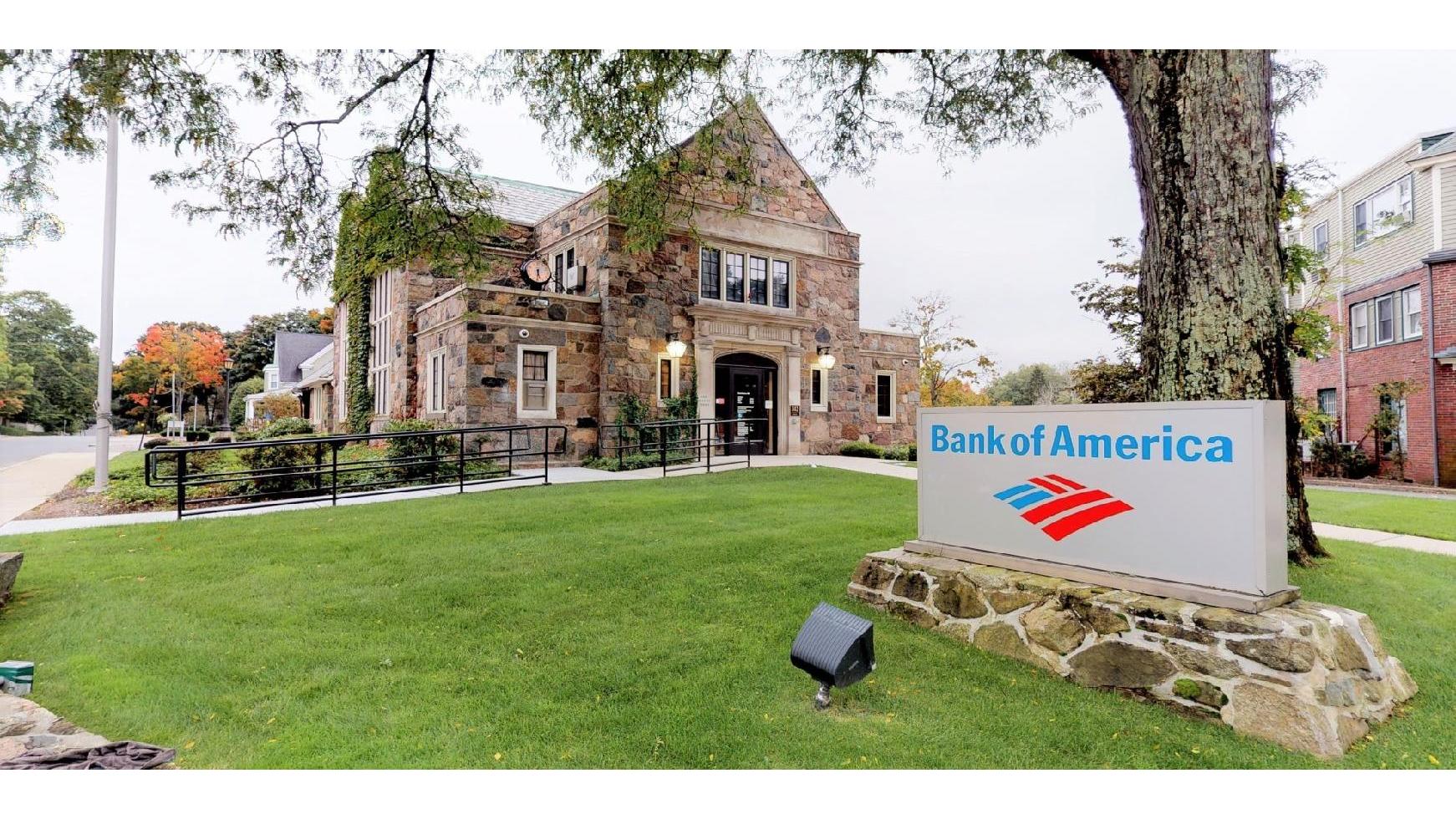 Bank of America (with Drive-thru ATM) 01