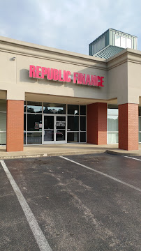 Republic Finance 01