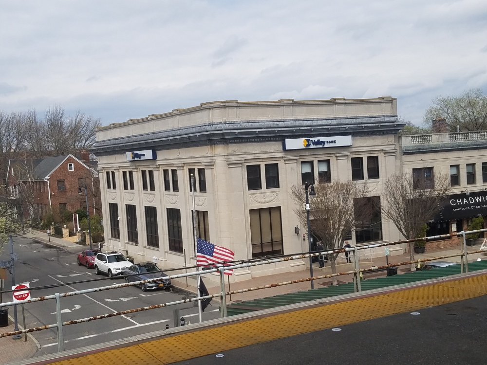 Valley Bank 01