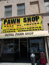 Royal Pawnshop Jewelry & Loan 03