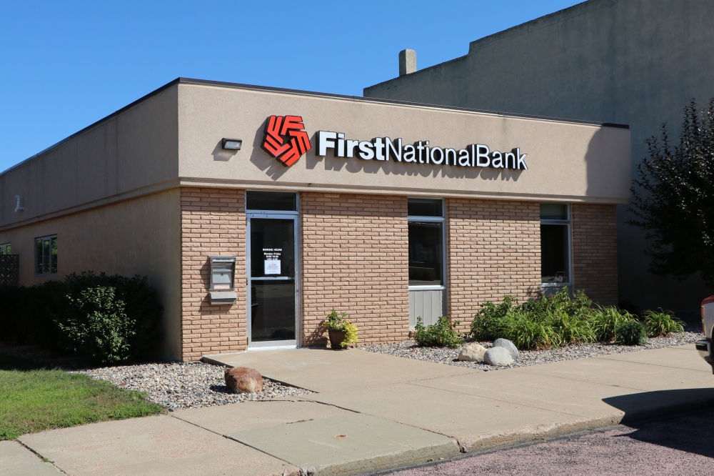 The First National Bank in Sioux Falls 01