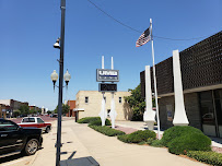 UMB Bank (with drive-thru services) 01