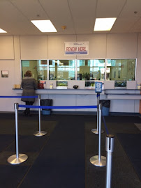 Currency Exchange/Auto License 03