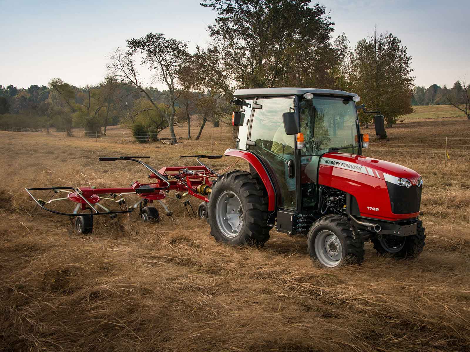 Interstate Tractor 01