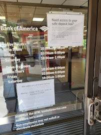 Bank of America (with Drive-thru services) 04