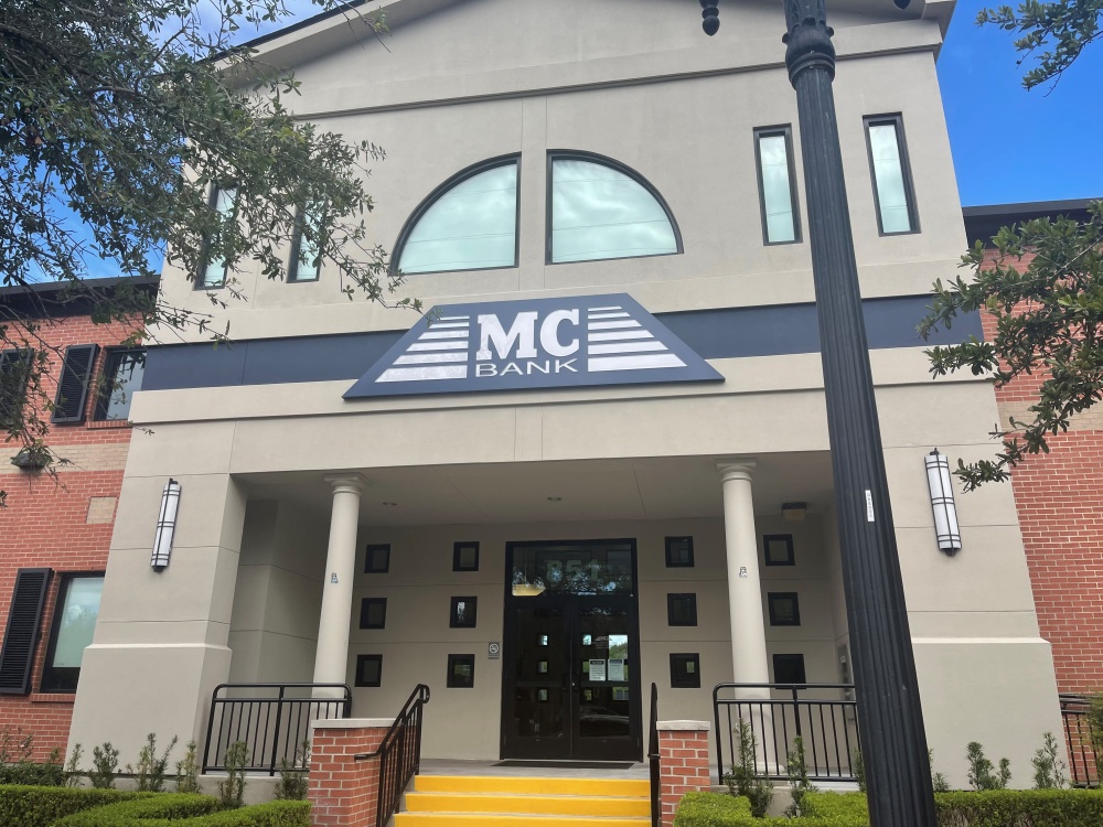 M C Bank & Trust Co 01