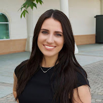 Bailey Combs Realtor 02