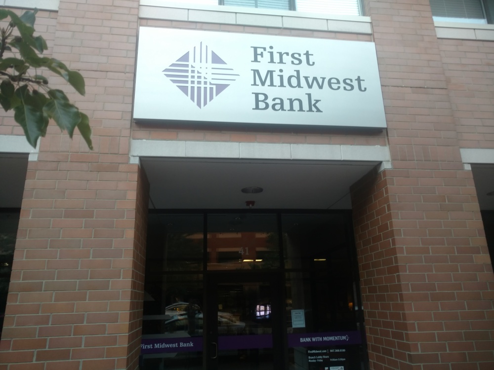 First Midwest Bank 01