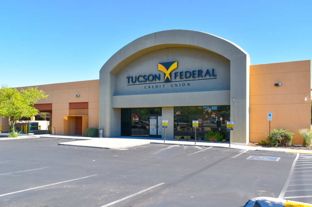 Tucson Federal Credit Union El Rio Branch 01