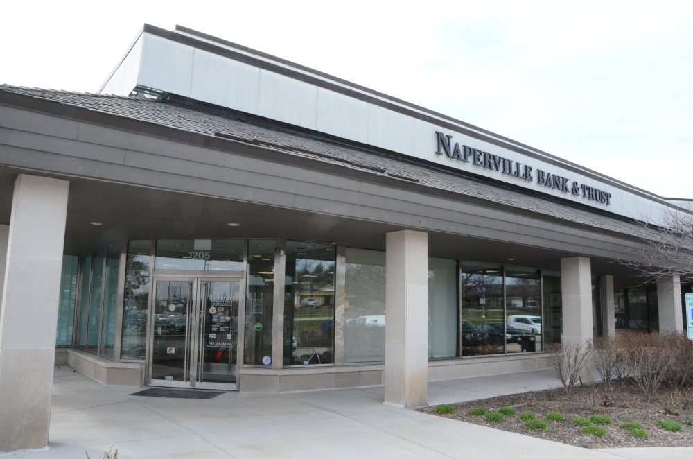 Naperville Bank & Trust 01