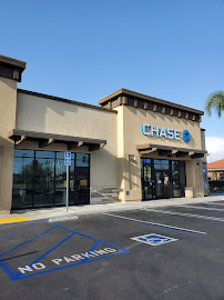 Chase Bank 04