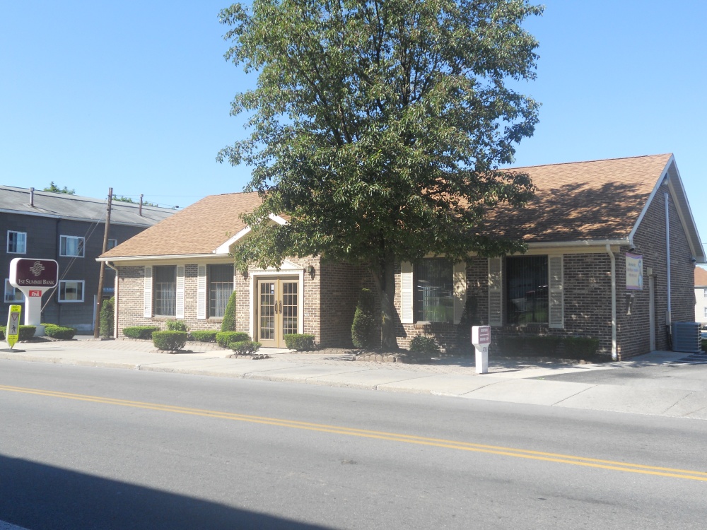 1ST SUMMIT BANK 01