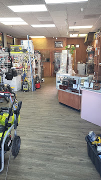 La Hacienda Pawn Shop 01