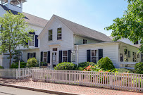 Martha's Vineyard Bank 01