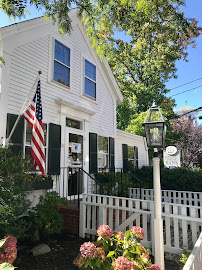 Martha's Vineyard Bank 03