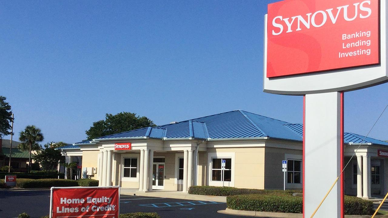 Synovus Bank 01