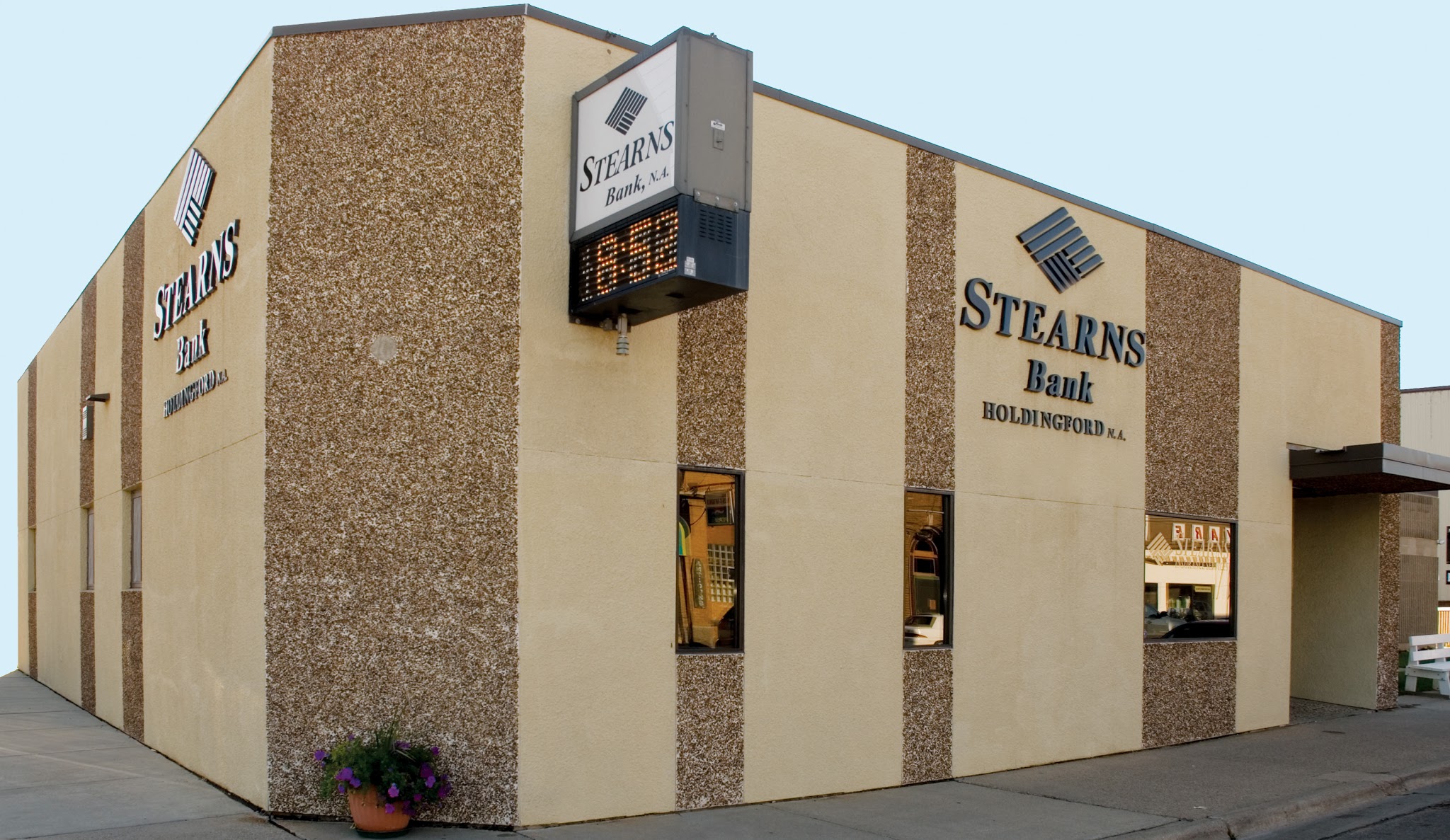Stearns Bank Holdingford N.A. 01