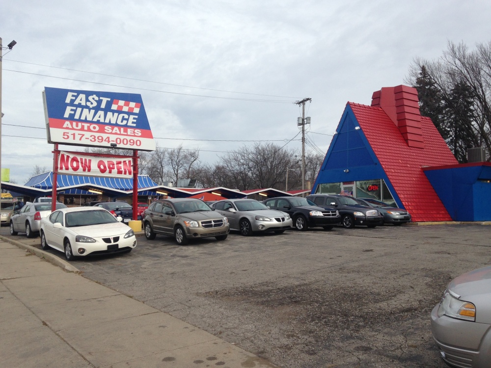 Fast Finance Auto Sales - Lansing 01