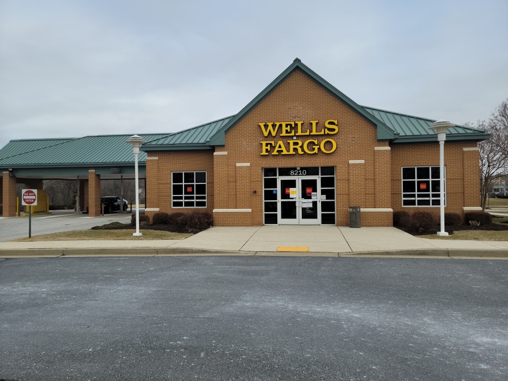 Wells Fargo Bank 01
