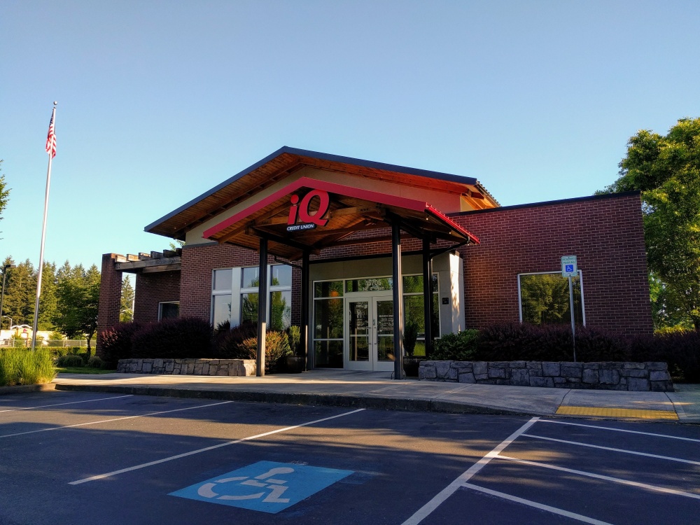 iQ Credit Union 01