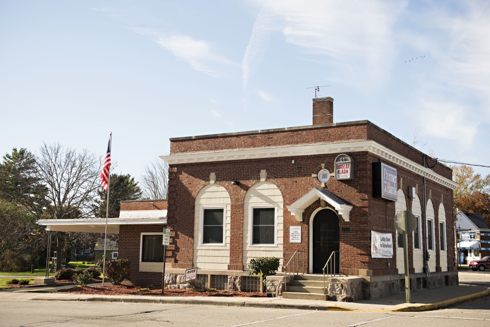 PremierBank 01
