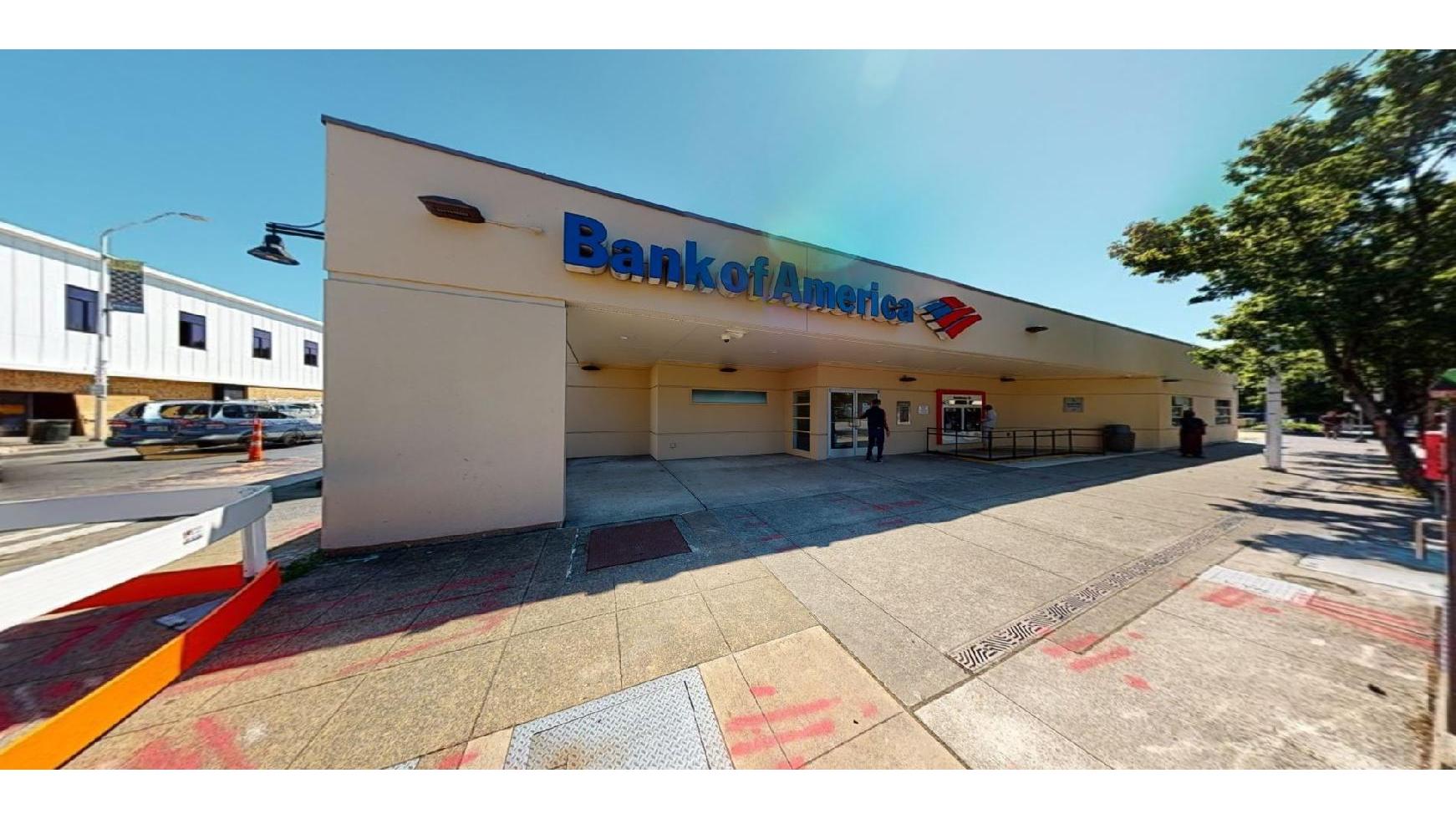 Bank of America Financial Center 01