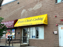 Revere Check Cashing 02
