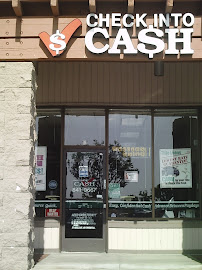 Check Into Cash 02