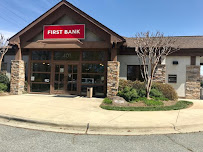 First Bank - Winston-Salem Knollwood, NC 01
